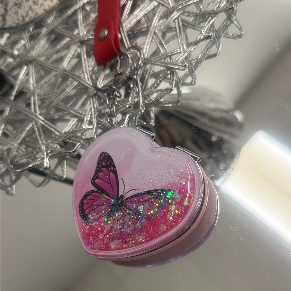 Heart-Shaped Butterfly compact mirror Glitter Keychain